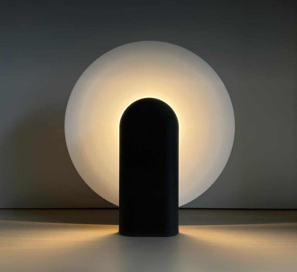 Eclipse Lamp - A Minimalist Glow for Modern Spaces
